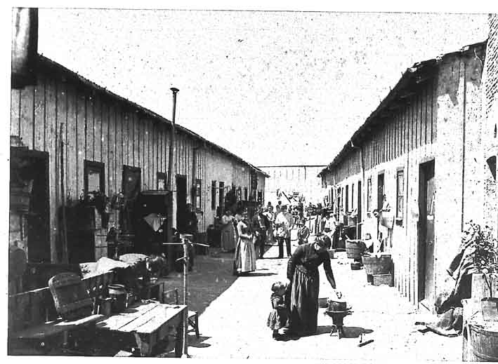 Conventillo_buenos_aires_1900